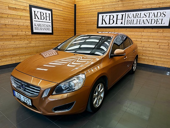 Volvo S60 2 of 23