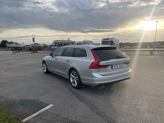 Volvo V90 3 of 9