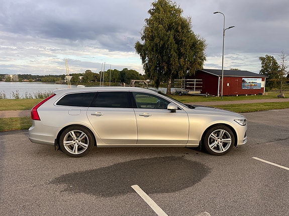 Volvo V90 5 of 9