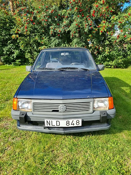Opel Corsa 3 of 4