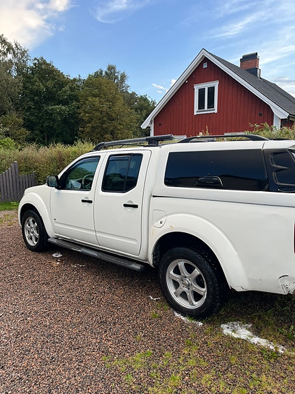 Nissan Navara 4 of 10