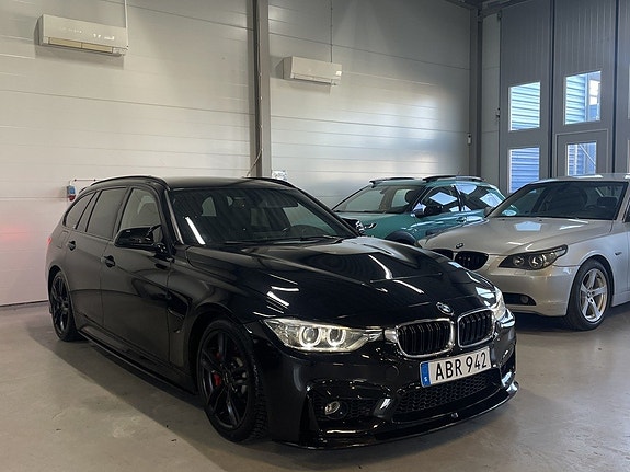 BMW 328i 8 of 30
