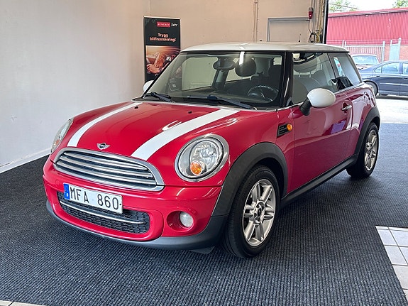 MINI Cooper 2 of 18
