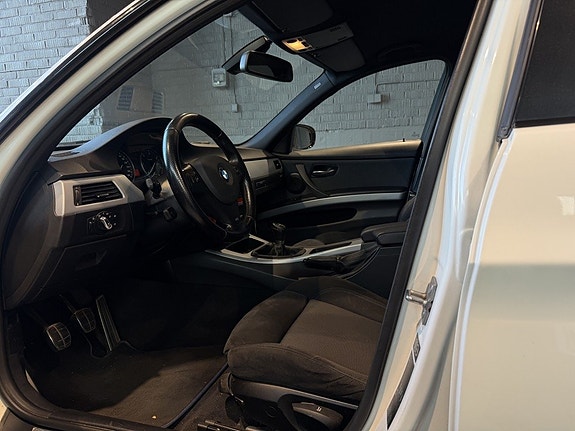 BMW 320d 7 of 12