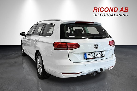 Volkswagen Passat 7 of 18