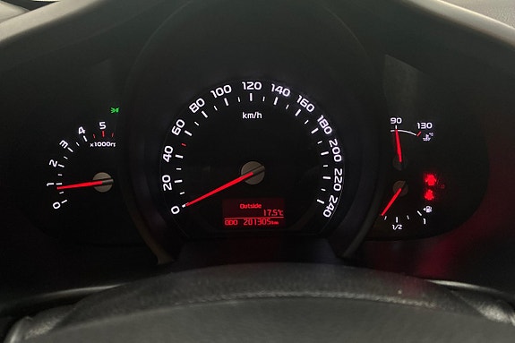 Kia Sportage 17 of 25