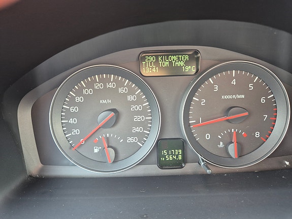 Volvo V50 2 of 4