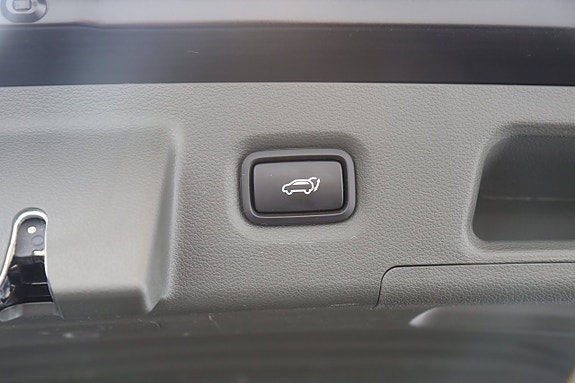 Hyundai Santa Fe 16 of 29