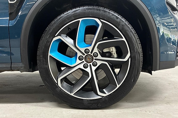 Lynk & Co 01 11 of 26