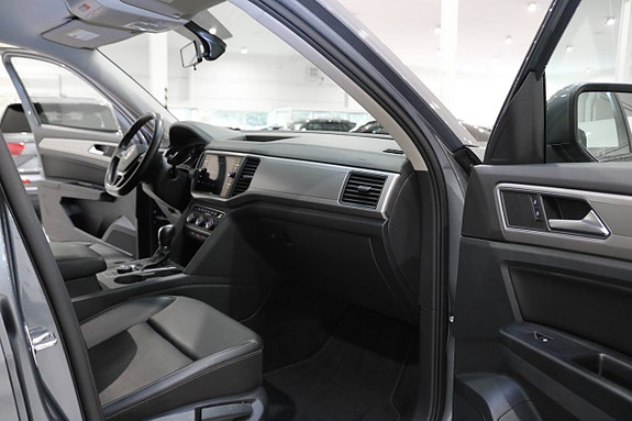 Volkswagen Atlas 12 of 29