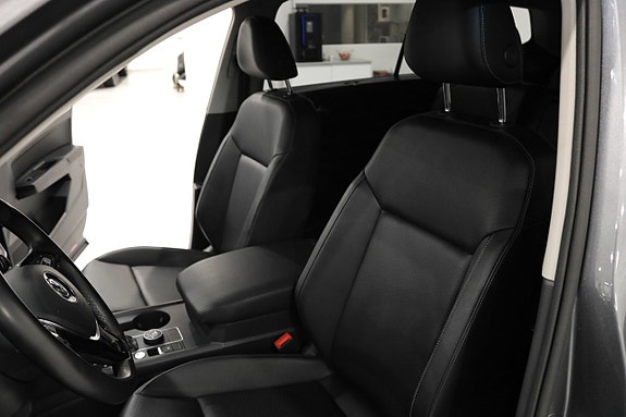 Volkswagen Atlas 14 of 29