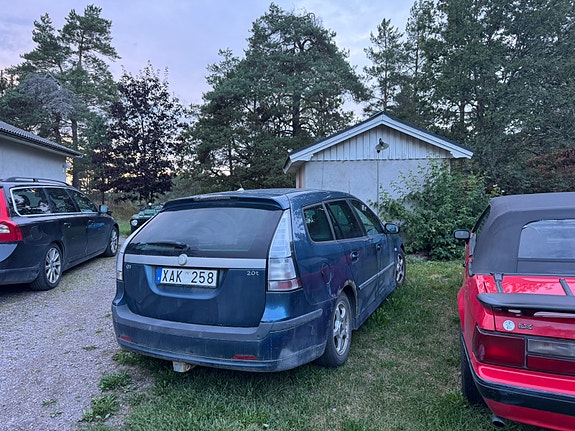 Saab 9-3 2 of 13