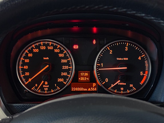 BMW 320 18 of 19