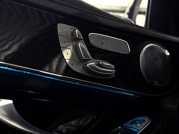 Mercedes-Benz GLC220 d 16 of 30