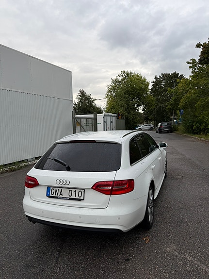 Audi A4 4 of 9