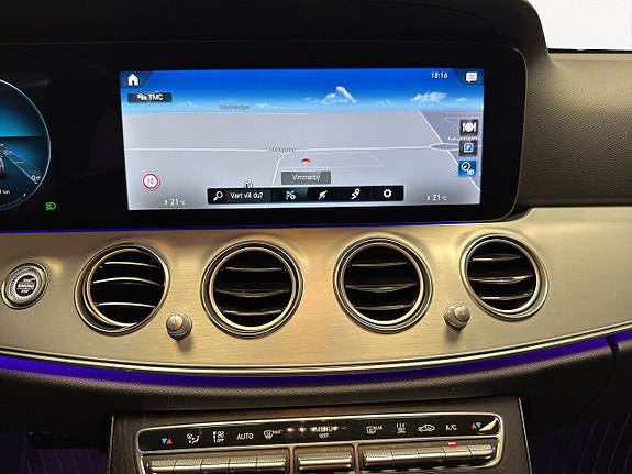 Mercedes-Benz E300 20 of 23