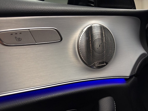 Mercedes-Benz E300 23 of 23