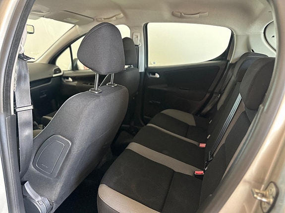 Peugeot 207 15 of 19