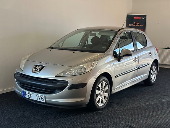 Peugeot 207 4 of 19