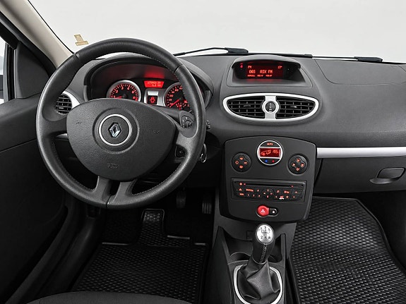 Renault Clio 11 of 11