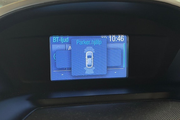 Ford Kuga 17 of 23
