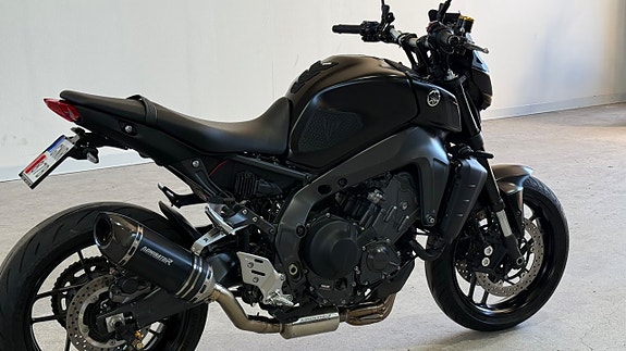 Yamaha Mt09 Helsystem låga mil 0kr insats 4 of 13