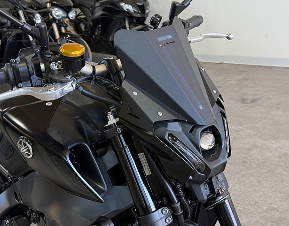 Yamaha Mt09 Helsystem låga mil 0kr insats 5 of 13