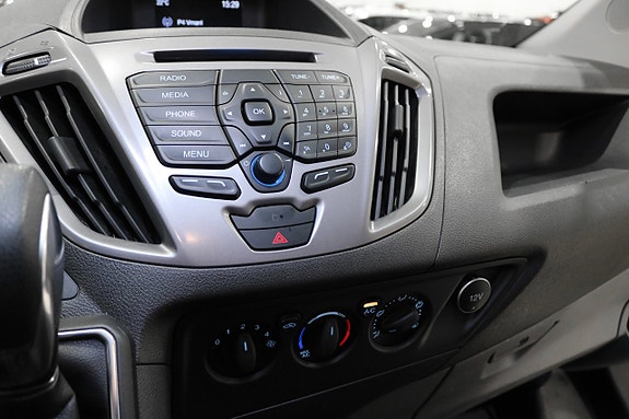 Ford Transit Custom 16 of 20