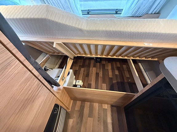Weinsberg 390 QD Caraone 15 of 21