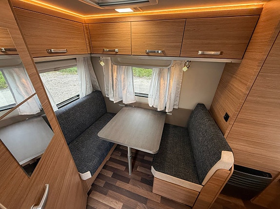 Weinsberg 390 QD Caraone 3 of 21