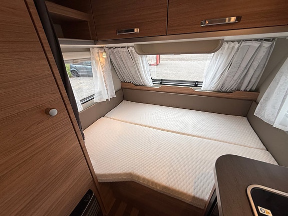 Weinsberg 390 QD Caraone 5 of 21