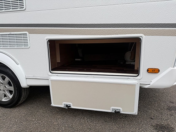 Weinsberg 390 QD Caraone 10 of 21