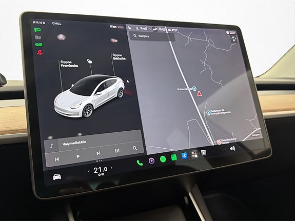 Tesla Model 3 16 of 30