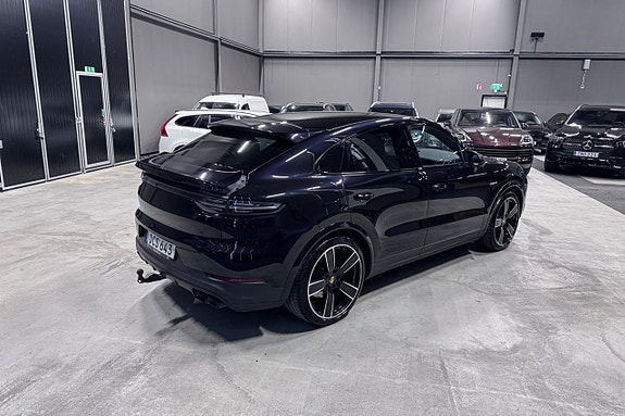Porsche Cayenne 6 of 20