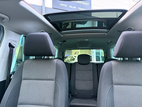 Volkswagen Sharan 14 of 30