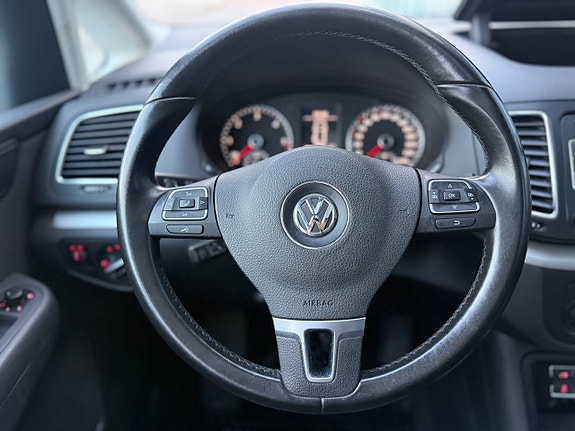 Volkswagen Sharan 22 of 30