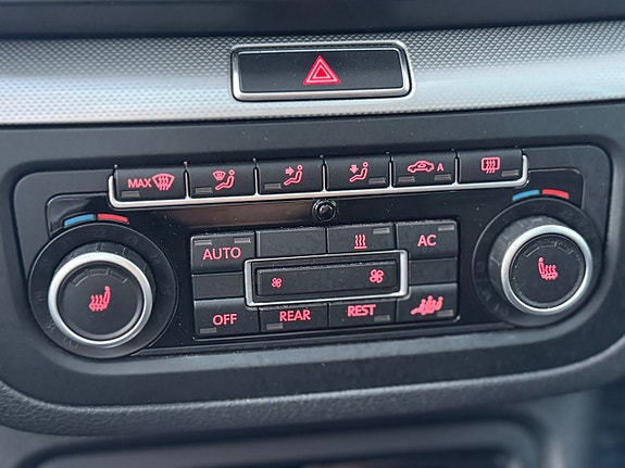 Volkswagen Sharan 12 of 30
