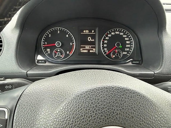 Volkswagen Caddy Maxi 14 of 16
