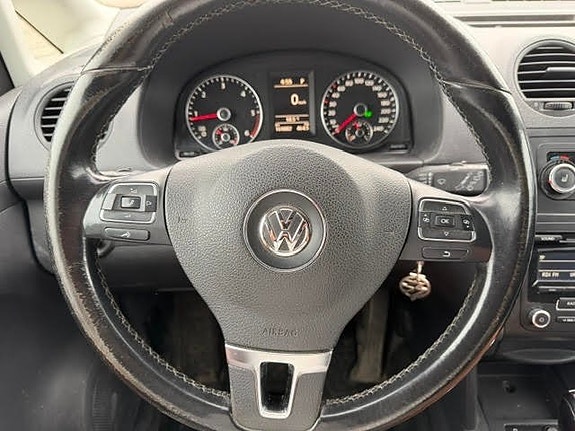 Volkswagen Caddy Maxi 15 of 16