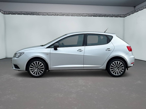 Seat Ibiza 2 of 12