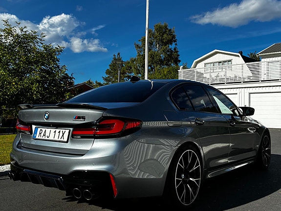 BMW M5 12 of 19