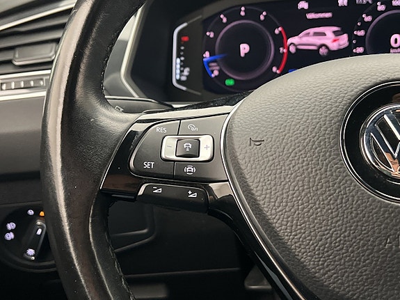 Volkswagen Tiguan 15 of 30