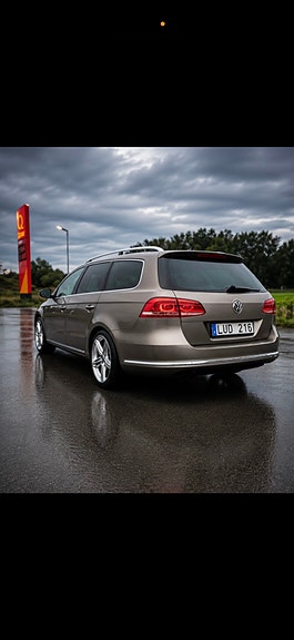 Volkswagen Passat 3 of 3
