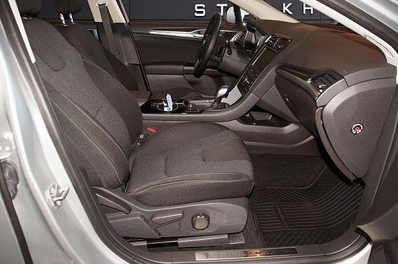 Ford Mondeo 16 of 22