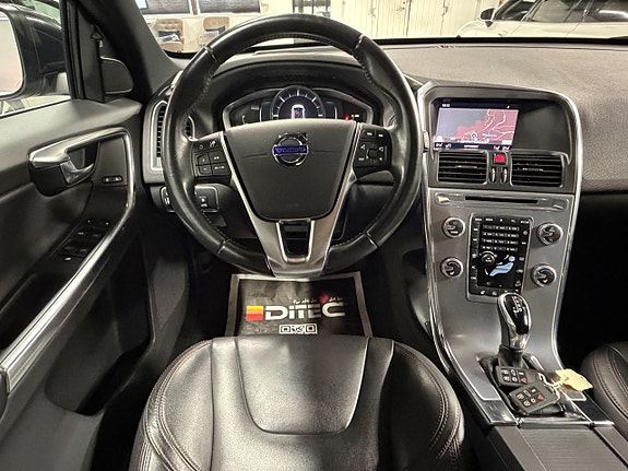 Volvo XC60 11 of 29