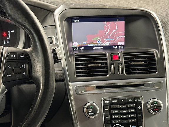 Volvo XC60 13 of 29