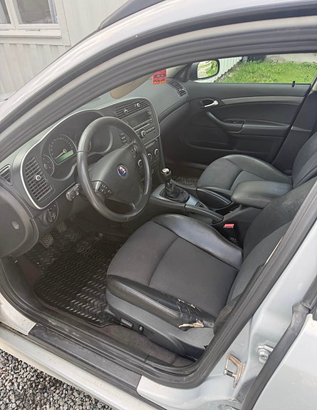 Saab 9-3 4 of 10