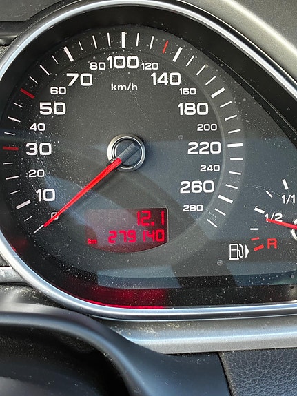 Audi Q7 12 of 12