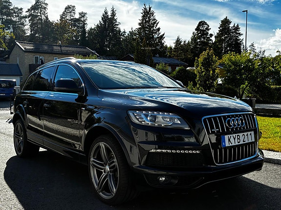 Audi Q7 5 of 12