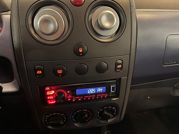 Citroen Berlingo 14 of 17